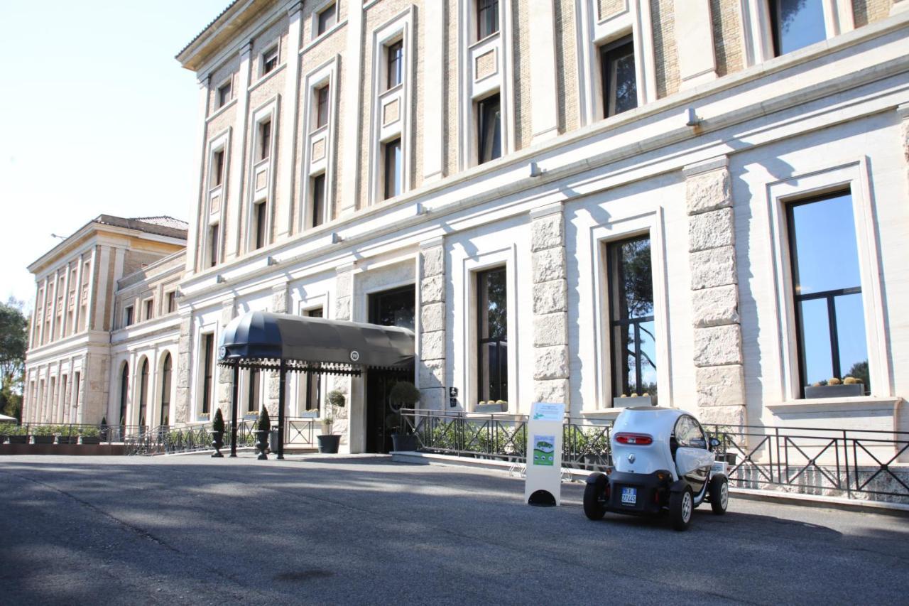 Th Roma - Carpegna Palace Hotel Exterior photo