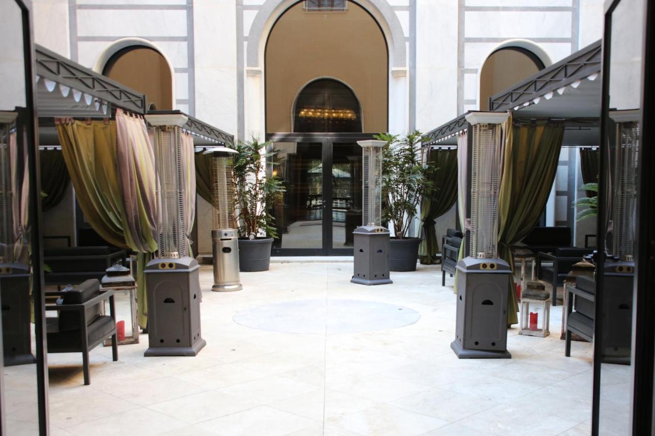 Th Roma - Carpegna Palace Hotel Exterior photo